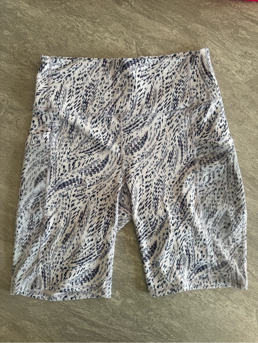 Fabletics Powerhold White with Purple, Grey and Black Abstract Print Bike Shorts